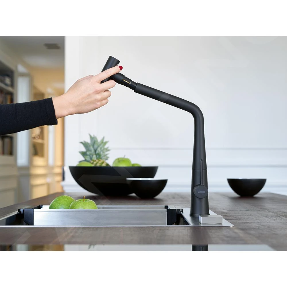 Franke Icon - Spültischarmatur FG 5188.901 Mit Ausziehbarem Endstück, Schwarz Matt 115.0625.190 6 Franke Icon - Spültischarmatur FG 5188.901 Mit Ausziehbarem Endstück, Schwarz Matt 115.0625.190 – Bild 4
