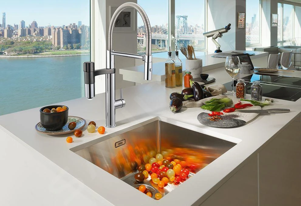 Franke Filter-Armaturen - Spültischarmatur Vital Tap Mit Filter, Flexiblem Arm Und Brause, Chrom/Gun Metal 120.0621.230 9 Franke Filter-Armaturen - Spültischarmatur Vital Tap Mit Filter, Flexiblem Arm Und Brause, Chrom/Gun Metal 120.0621.230 – Bild 7